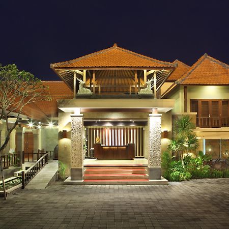 Adhi Jaya Hotel Kuta  Luaran gambar