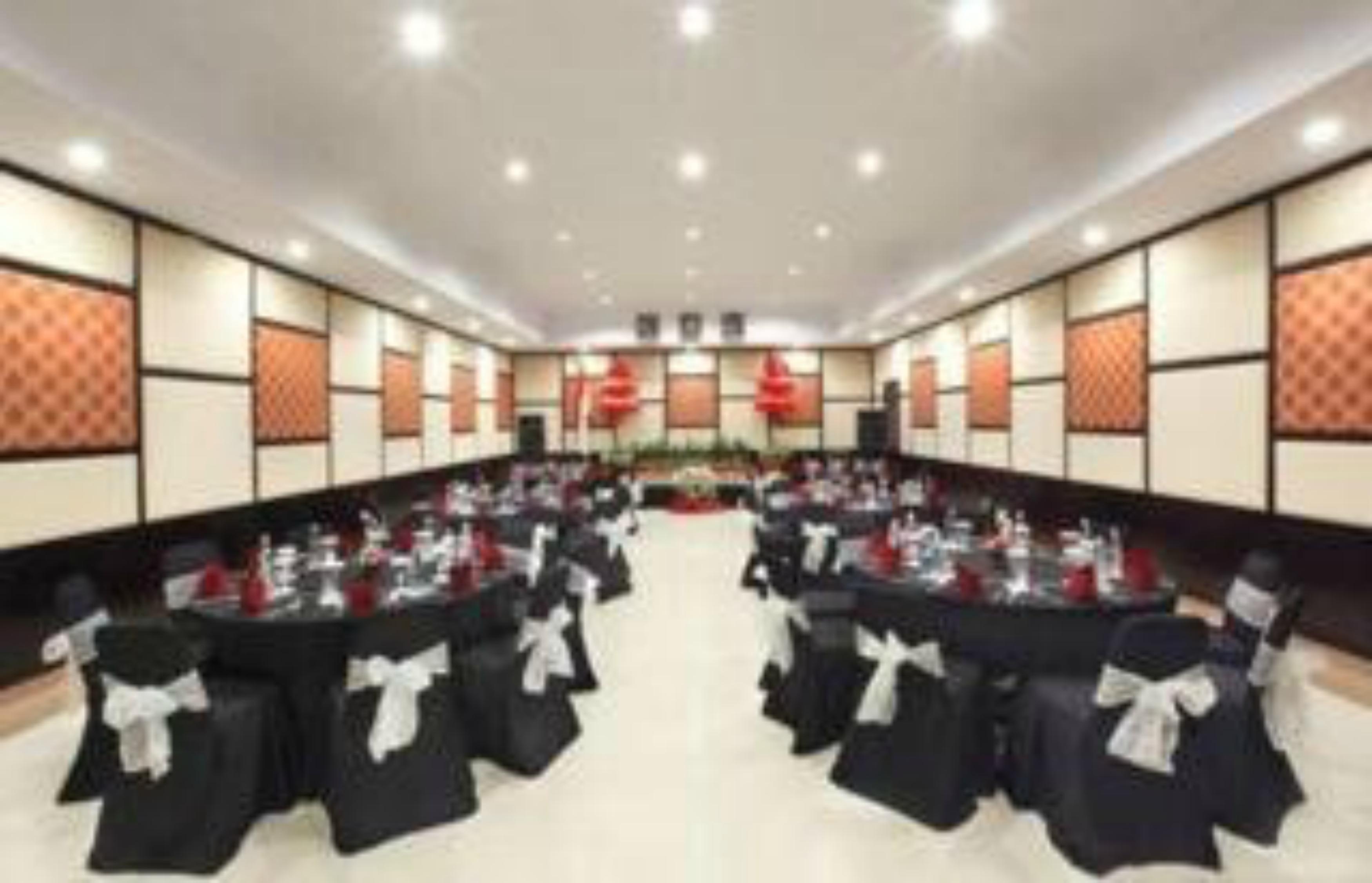 Adhi Jaya Hotel Kuta  Luaran gambar