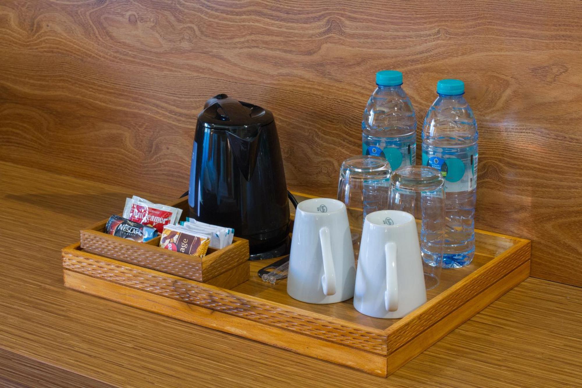 Adhi Jaya Hotel Kuta  Luaran gambar