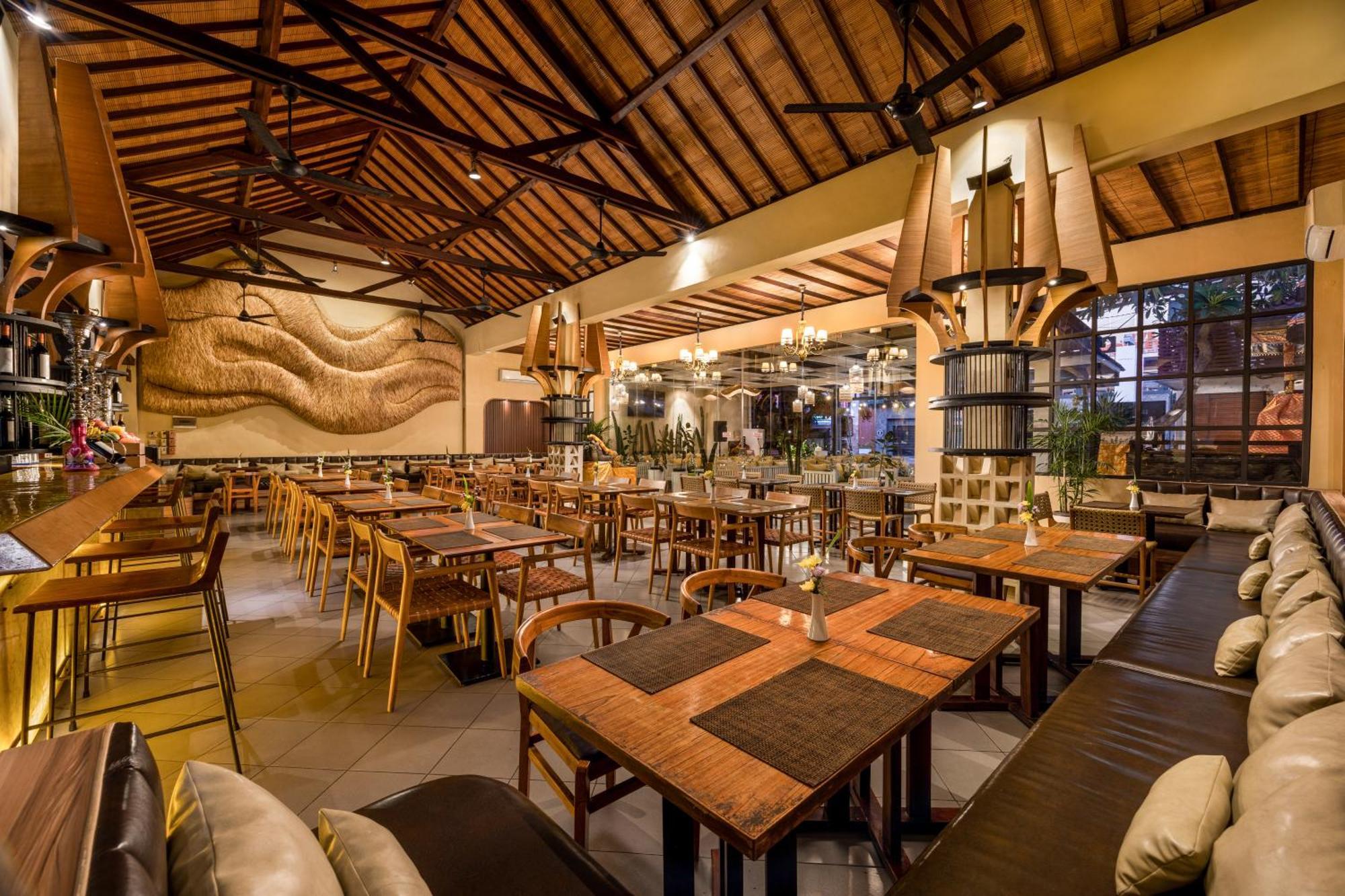 Adhi Jaya Hotel Kuta  Luaran gambar