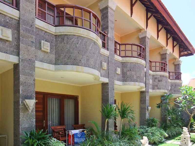 Adhi Jaya Hotel Kuta  Luaran gambar