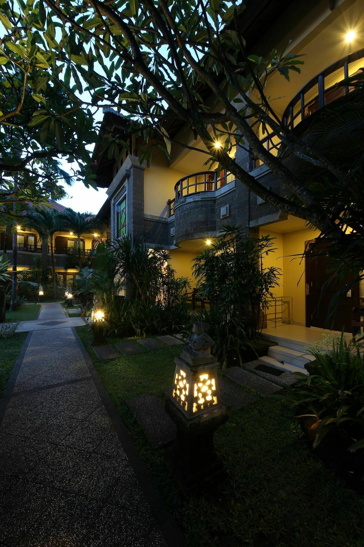 Adhi Jaya Hotel Kuta  Luaran gambar